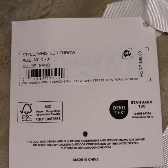 UGG - Whistler Sand Throw Blanket. 50X70, NWT - Picture 5 of 5